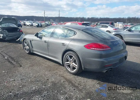 2014 Porsche Panamera 4S z USA, uszkodzony, nr VIN WP0AB2A76EL055256